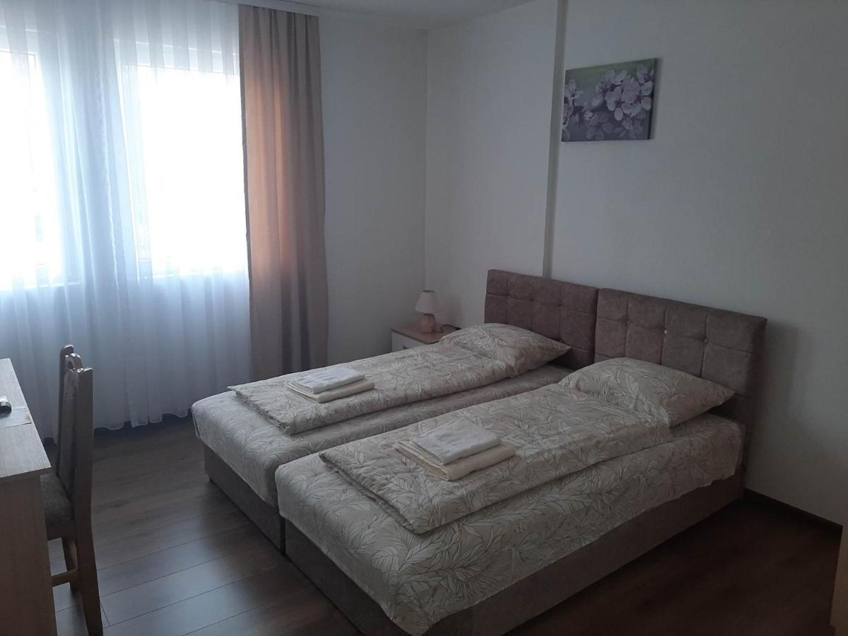 Vila Centar Mb Bed & Breakfast Sjenica Exterior photo